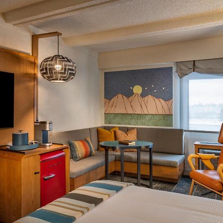 Aviator Hotel Anchorage Exterior foto